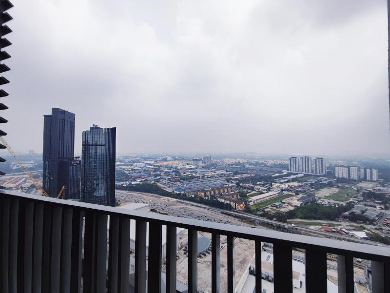 I-City 2-Bedroom - Great Value Homestay By Atlantis Management - image 9