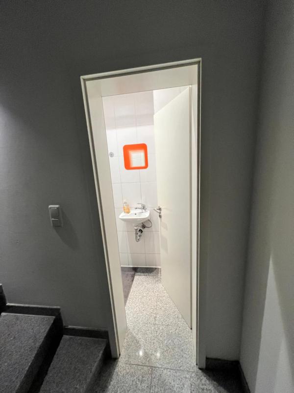 Budget Rooms just for sleeping - Digital access - image 8