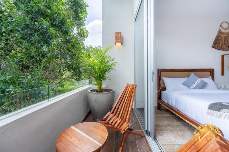 NHOA 306A Lux 2BR Condo Top Jungle View Aldea Zama - image 8