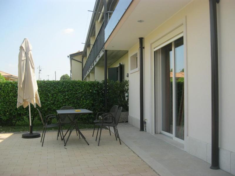 Economy Apartment image 3