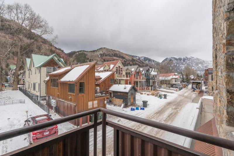 River Club 203 - image 14