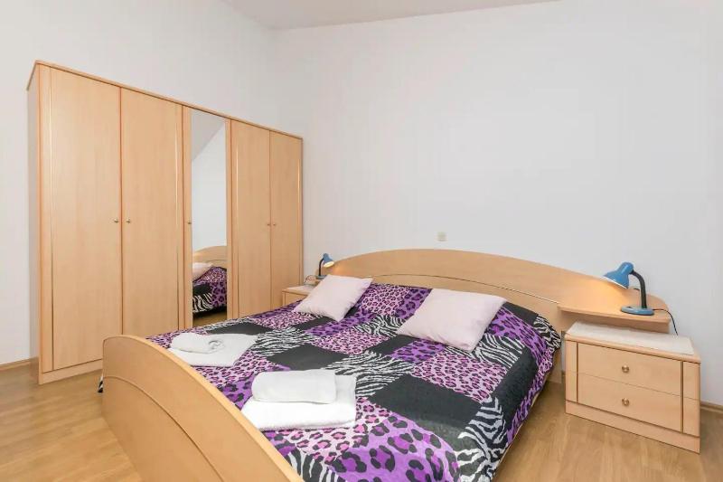 Apartments Jerka - image 27