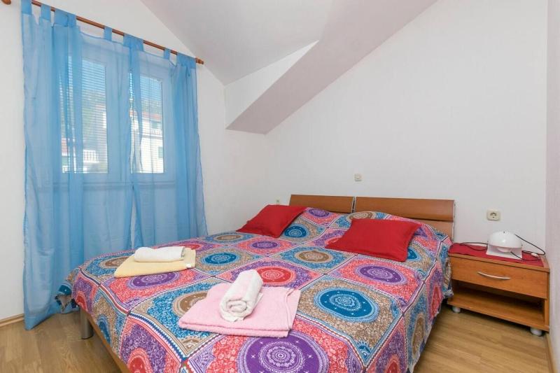 Apartments Jerka - image 9