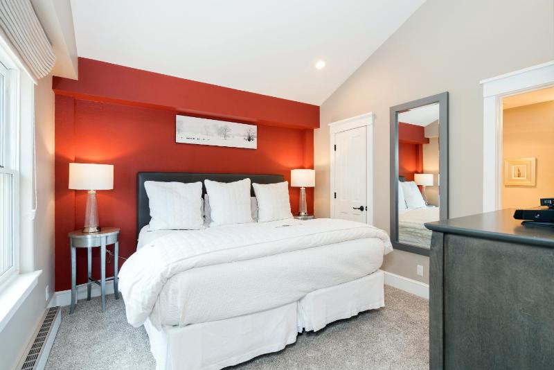 River Club 302 by Alpine Lodging Telluride - image 27