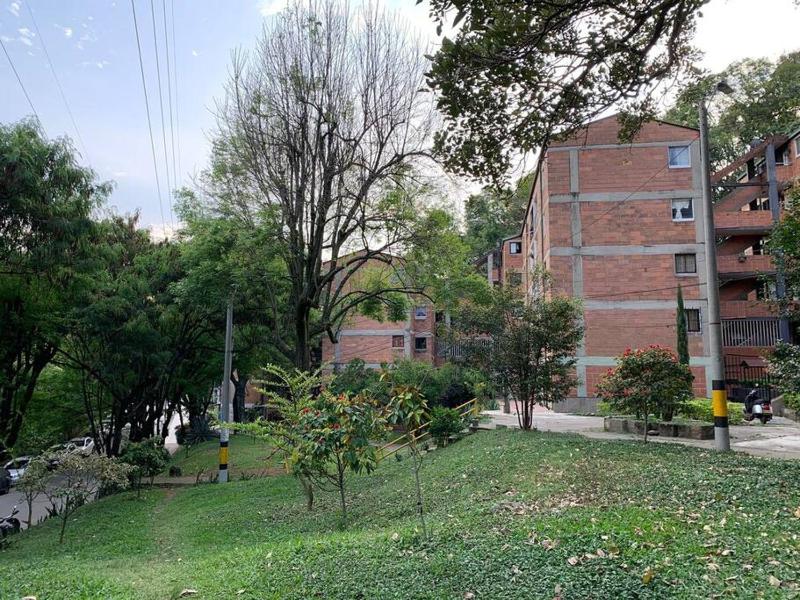 Acogedor Apartamento Urbanización Tricentenario - image 10