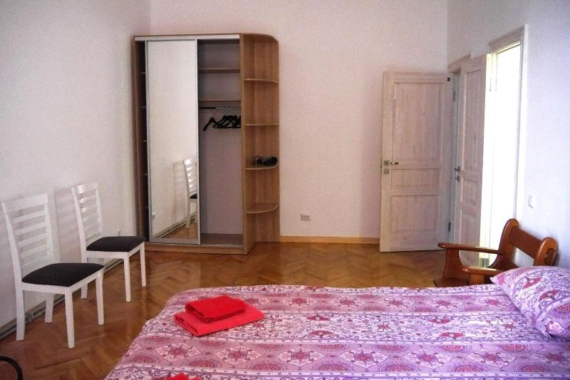 Guest rooms - image 10