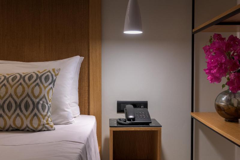 Superior Double or Twin Room with Garden View image 2