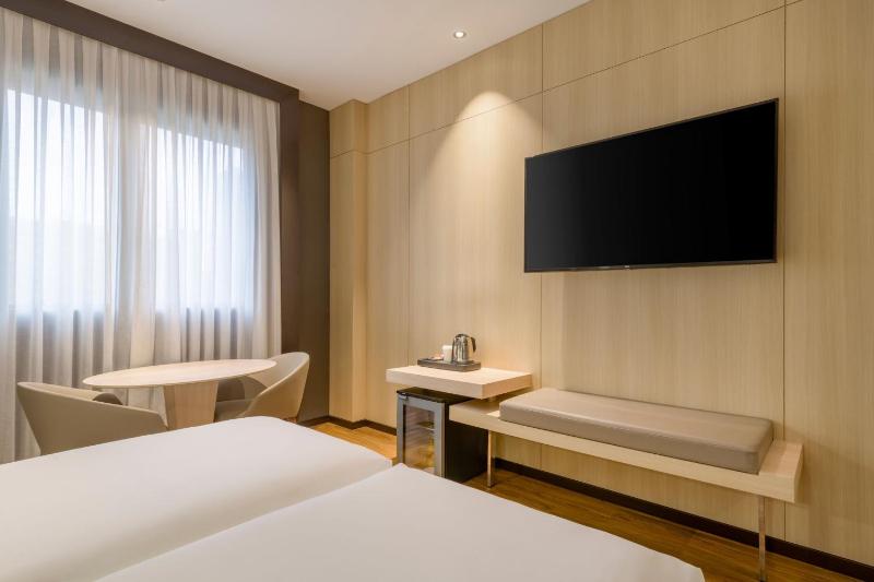 Standard Room Twin, Guest room, 2 Twin/Single Bed(s) image 1