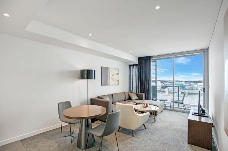 Hidden gem studio in the heart of Chatswood - image 9