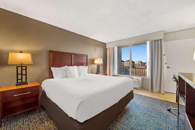Comfort Inn On The Ocean - image 47