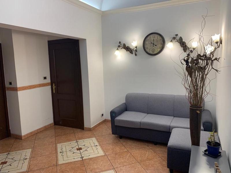 The Crazy House - image 12
