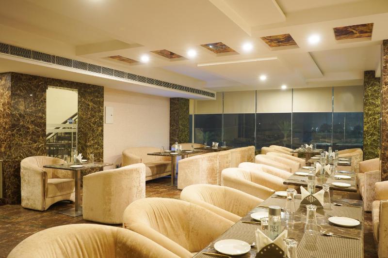 Country Inn Vrindavan - image 25