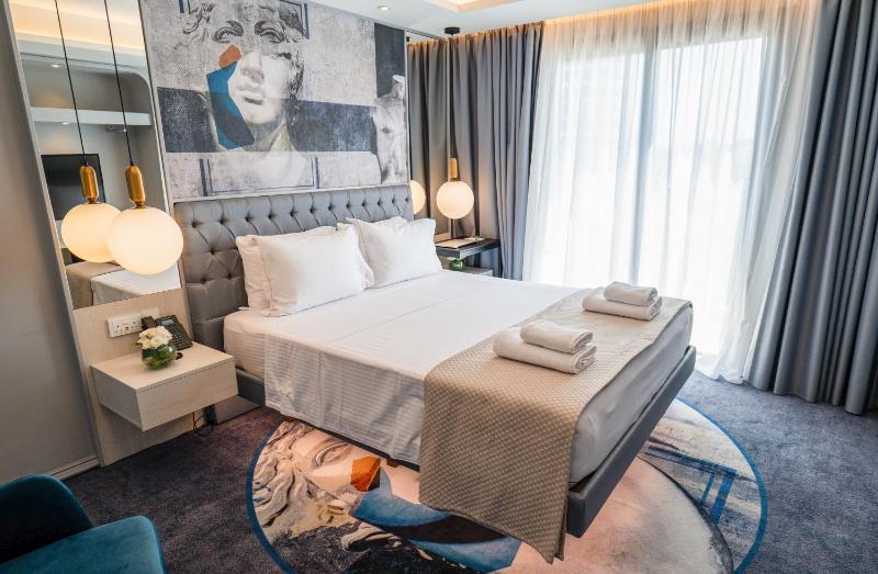 Gate Twenty Two Boutique Hotel - image 11