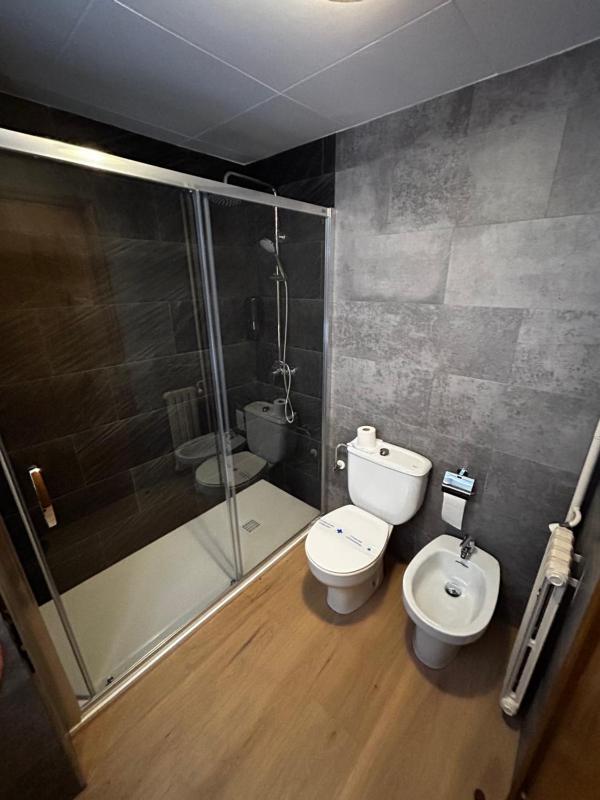 Triple Room (3 Adults) image 4