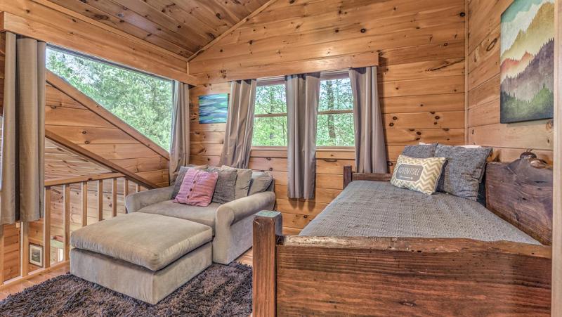 Adventure Us- Aska Area Lake Views Dog Friendly - image 6