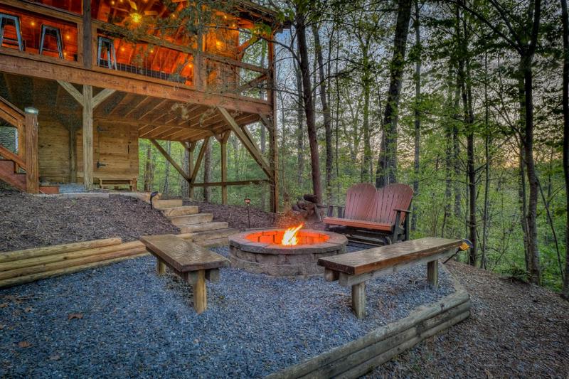 Adventure Us- Aska Area Lake Views Dog Friendly - image 33