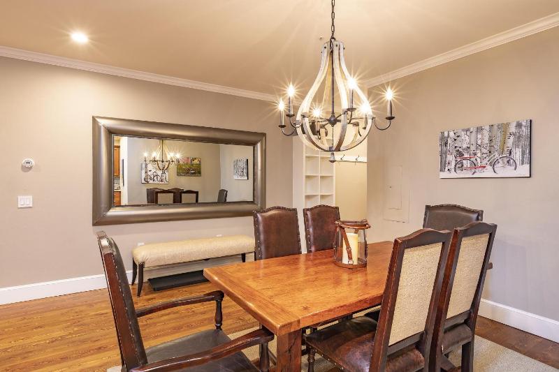 River Club 105 by Alpine Lodging Telluride - image 38