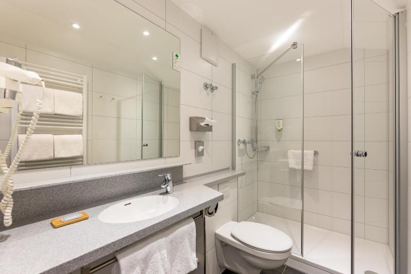 Double Room with Mountain View image 1