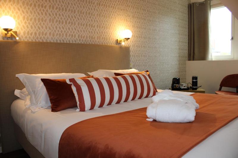 Standard Room image 3