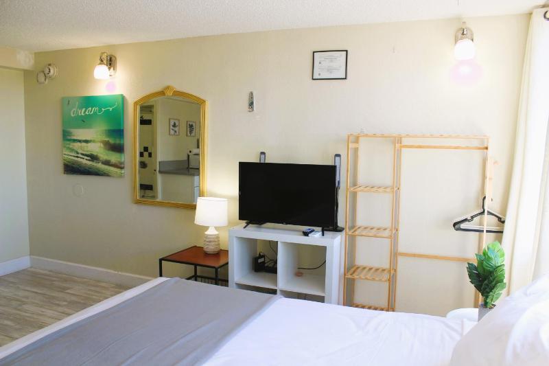 Studio Apartment image 1