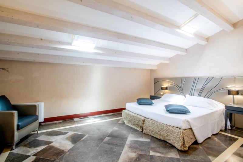 Suite image 2