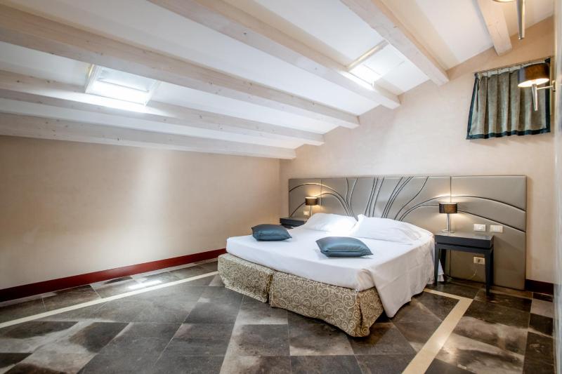 Suite image 3
