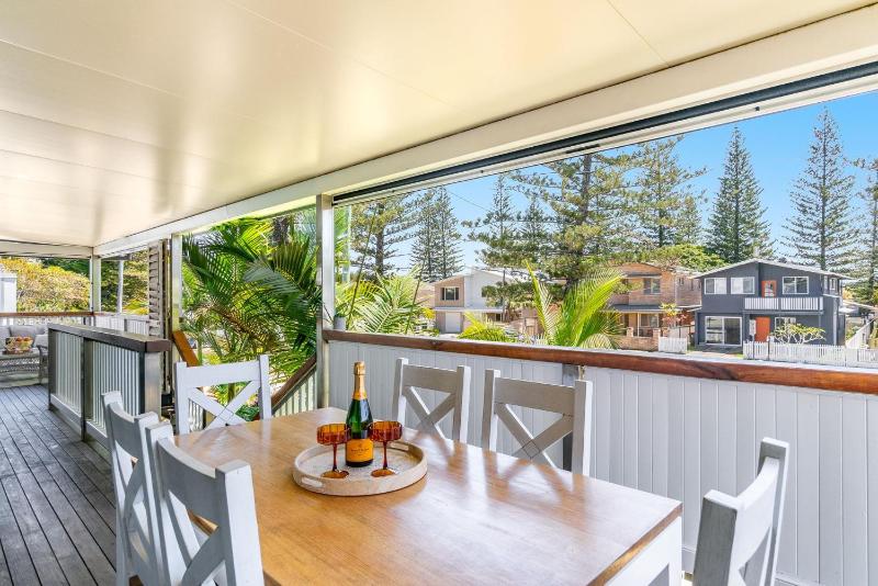 THE Elks - Pet Friendly Home in Town - Holiday Yamba - image 21