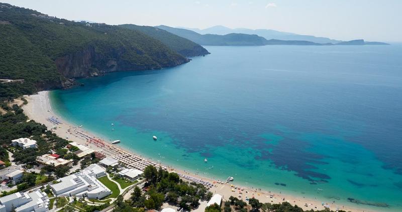 Lichnos Beach - image 8