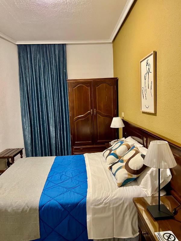Hostal Sonsoles Madrid-Centro - image 14