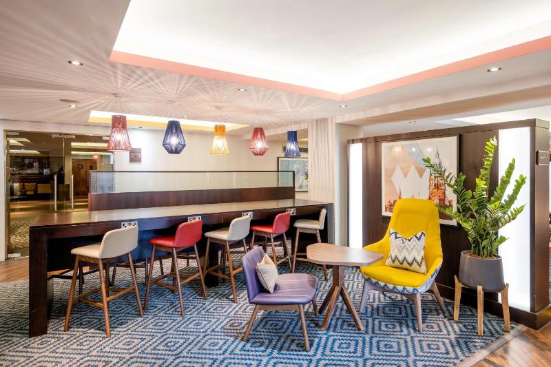 Hampton By Hilton Sheffield - image 13