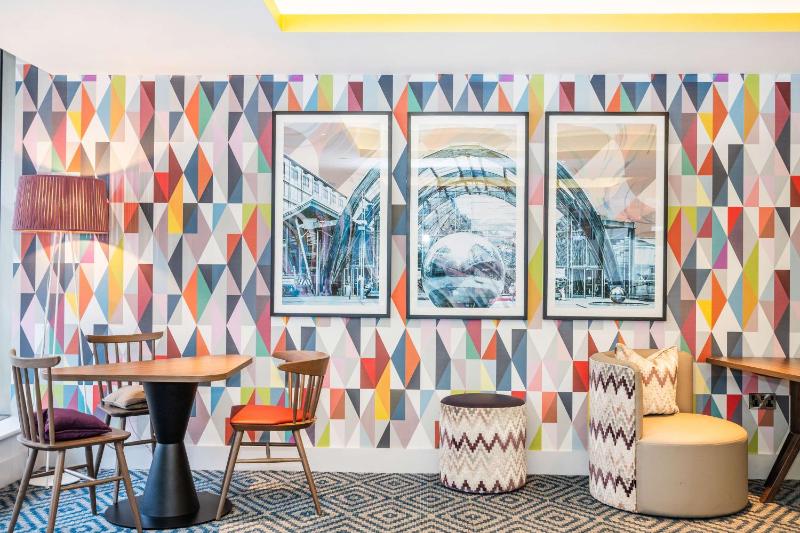 Hampton By Hilton Sheffield - image 35