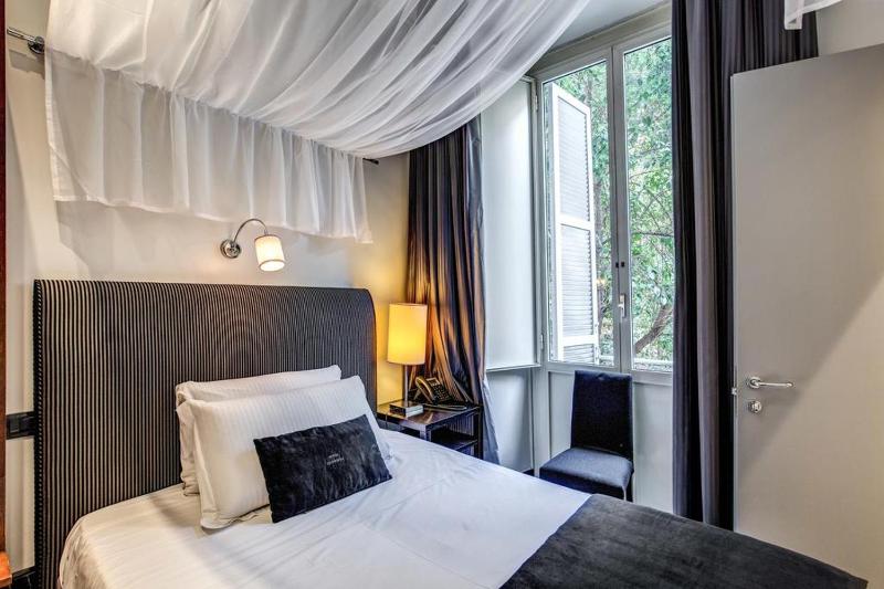 Single Room image 1