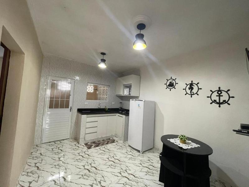 Flat 2 Marias - image 11