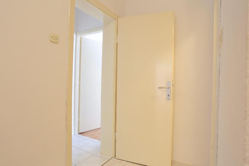 Apartments by the sea Baska Voda Makarska - 21774 - image 10