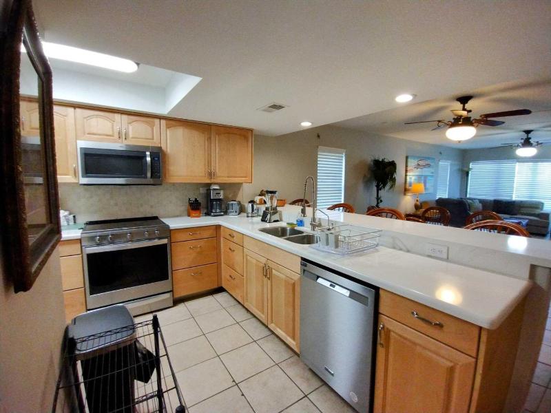 Beachview 206 Condominium Condo - image 32