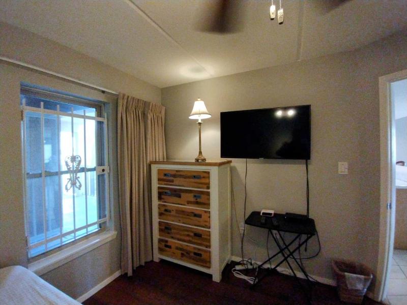 Beachview 206 Condominium Condo - image 2