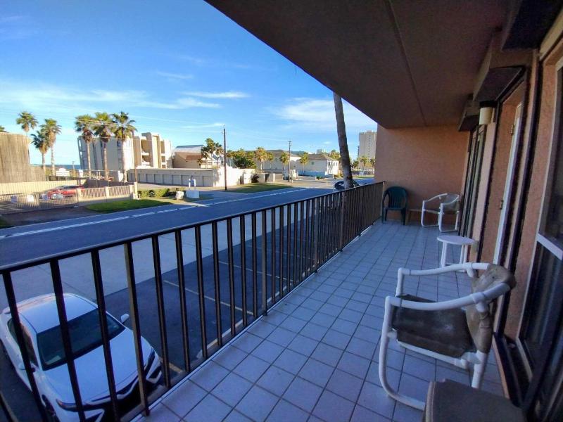 Beachview 206 Condominium Condo - image 6