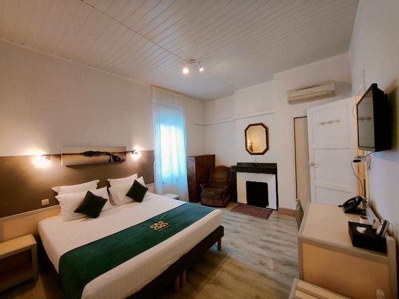 Will's Hotel - image 4