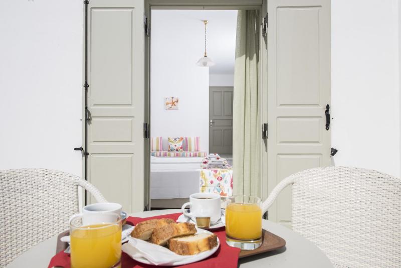 Double or Twin Room image 2
