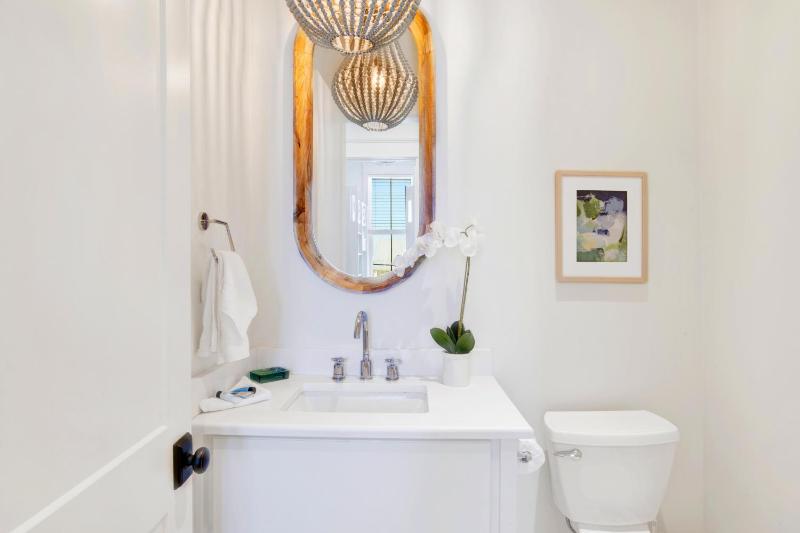 Seaside East 12 Bdrm 115 Bath Private Pools Sleeps 36 - image 21