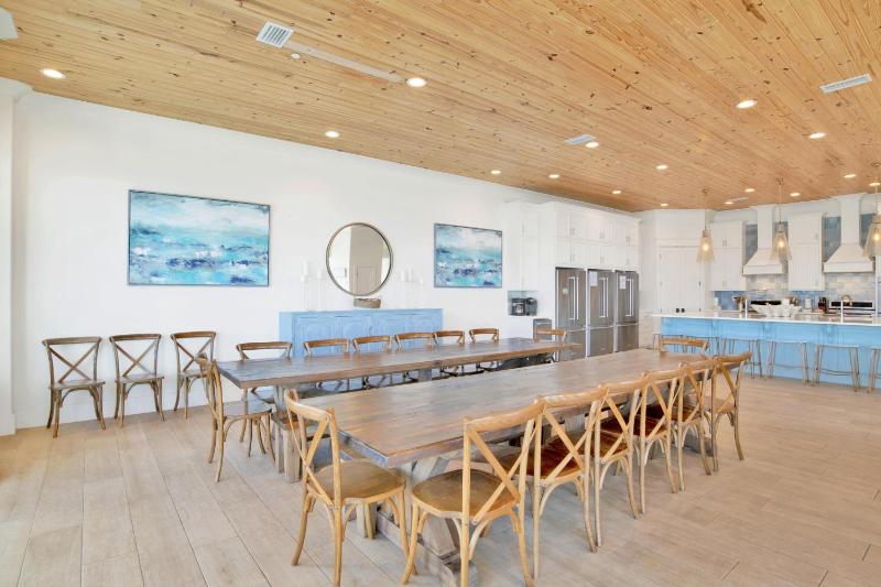 Seaside East 12 Bdrm 115 Bath Private Pools Sleeps 36 - image 31