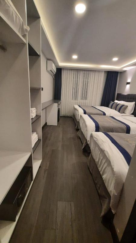 SAND DOOR HOTEL - image 4