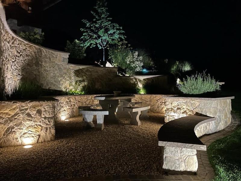 One-Bedroom Apartment image 1