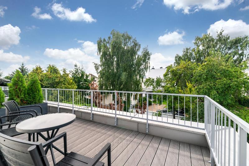 Double Room with Terrace image 4