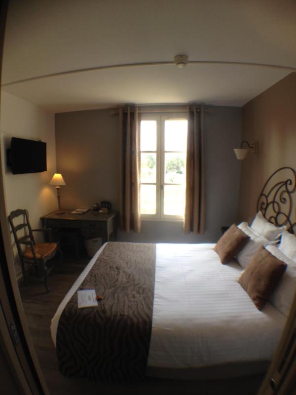 Logis Hotel la Ferme - image 9