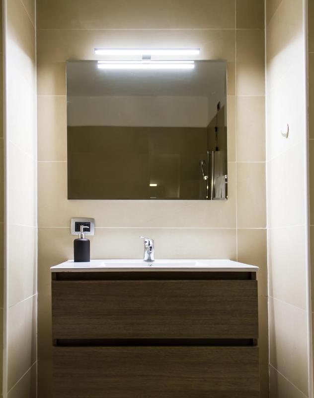 Apartment with Balcony image 2