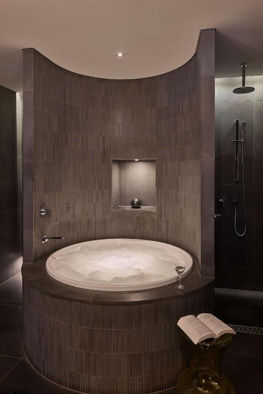 QT Junior Suite image 4