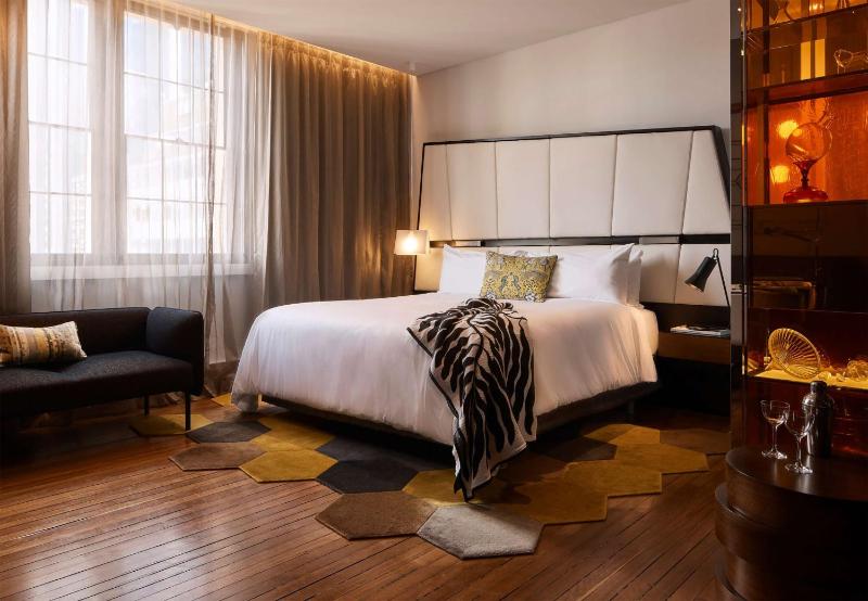 QT Executive King Room image 1