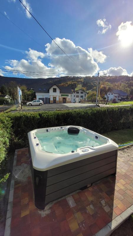 Mała Osada domki z jacuzzi przy gondoli - image 30