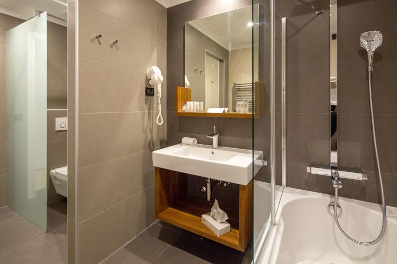 Suite image 4
